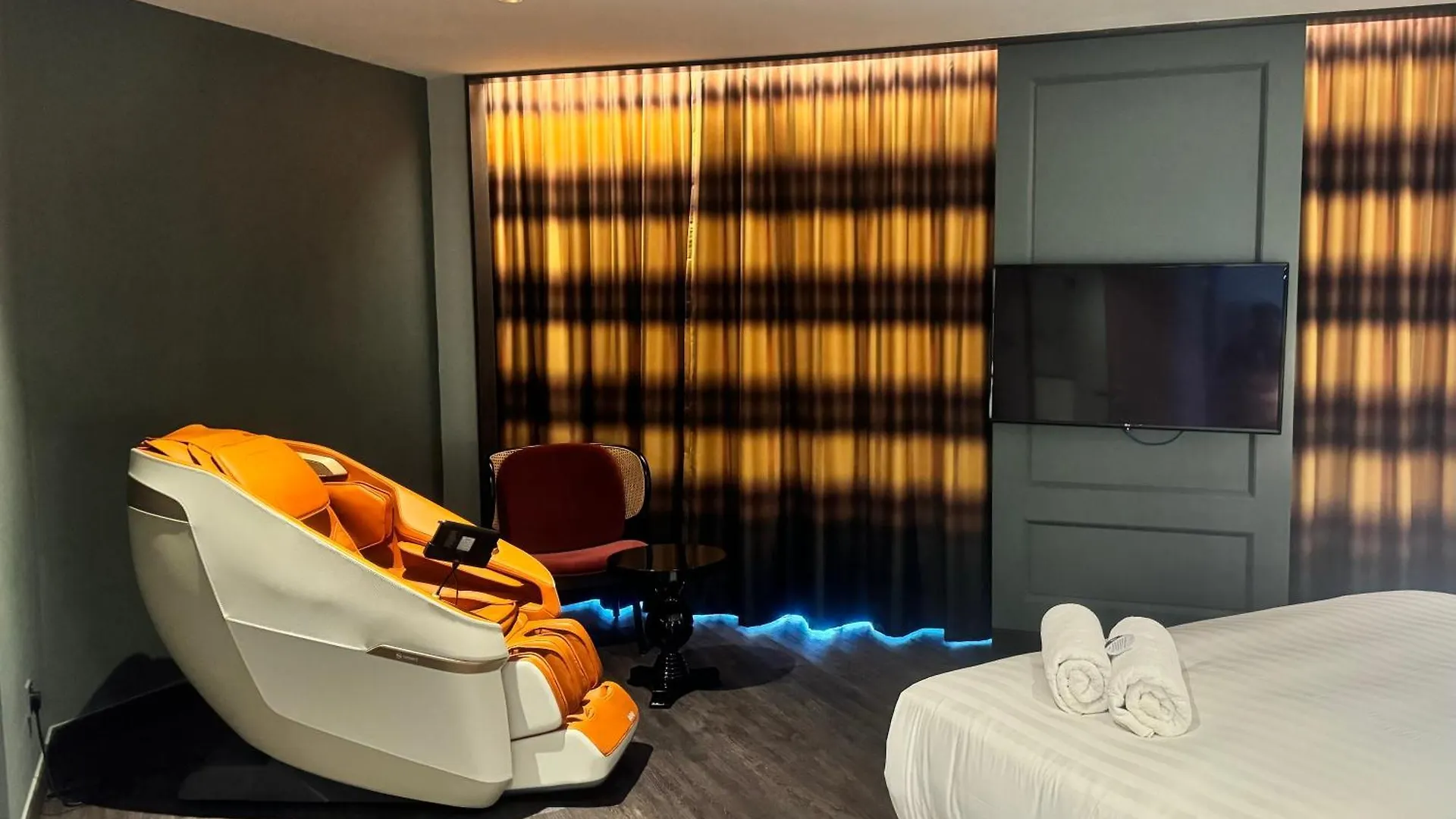*****  The George Penang By The Crest Collection Hotel George Town Malaysia
